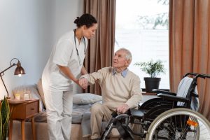 Comprendre l’apa en Ehpad : ce qu’il faut savoir pour les personnes âgées dépendantes